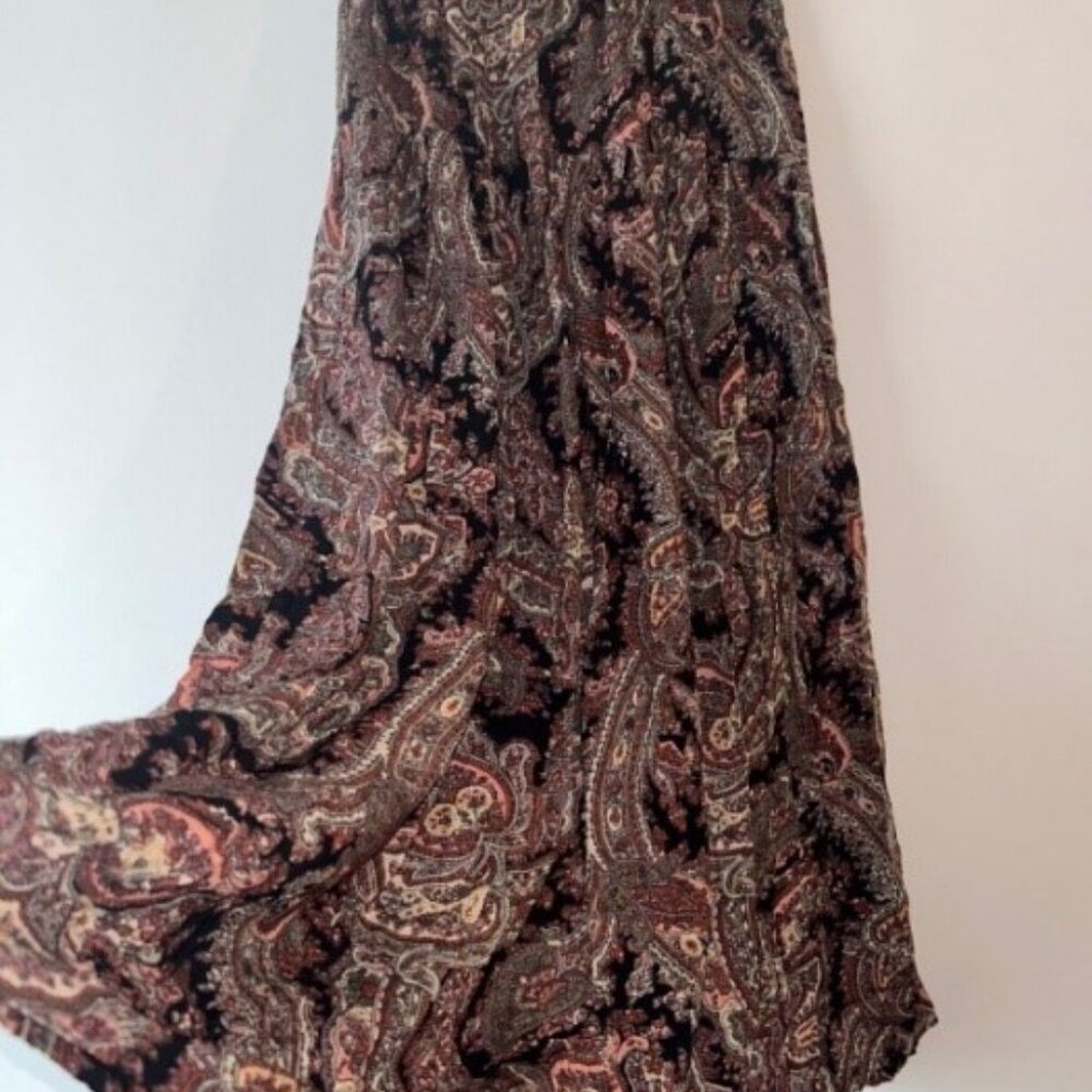 SALE! Carole Little full skirt size 8-10 tan & cream colourful paisley pattern.